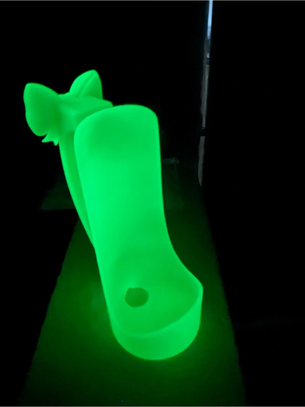 Glow-in-the-Dark 12oz Slim Can Holder with Bow - Green